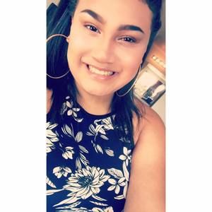 Meet your Posher, Idaly